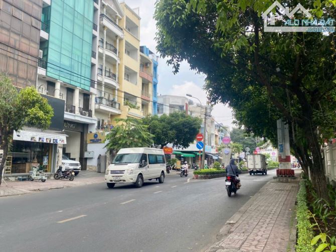 HẺM XE HƠI HOÀNG VIỆT, P4, TB- 2 TẦNG – NGANG 6.1Mx19m KHAN HIẾM – CHỈ 22,9 tỷ tl