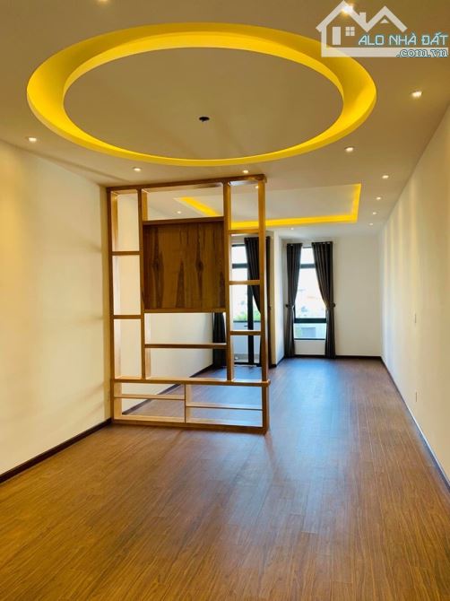 🏡 CẦN BÁN NHÀ 1 TRỆT 2 LẦU (4PN, 5WC, SÂN VƯỜN, HẺM Ô TÔ) – BA CU, P.3 – 245m² – 17 TỶ
