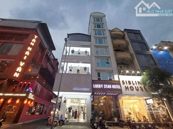 khách sạn sát  Bến Thành.  Hầm 8 tầng. Q1- P. Sài Gòn. Thu nhập:170tr/th. giá : 29.5 tỷ TL