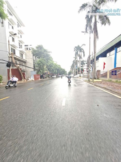 Bán nhà mặt đường cát bi diện tích rộng