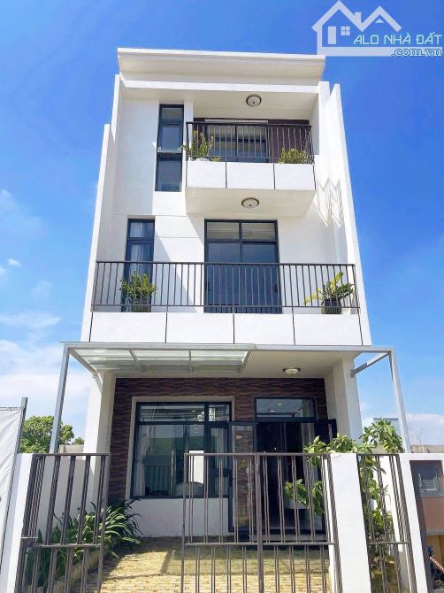 💎 Chuẩn Sống Châu Âu – Nhà Phố 1 Trệt 2 Lầu + Shophouse Kinh Doanh Đầy Tiềm Năng