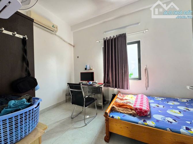 Bán Nhà Mặt Tiền Hẻm 274 Nguyễn Văn Tạo Đường 8m.