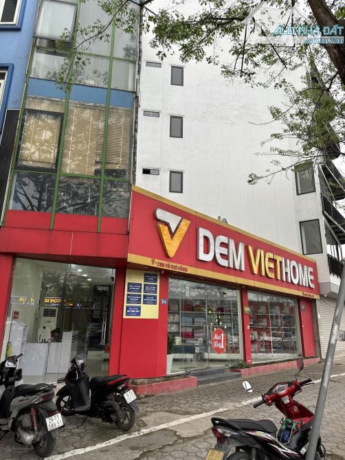 NGUYỄN THÁI HỌC - BA ĐÌNH - Diện tích: 200 m2 - Số tầng: 1 tầng - Mặt tiền: 14m - Giá t