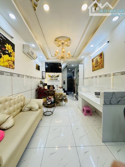 🌸🌸BÌNH QUỚI PHƯỜNG 28 BÌNH THẠNH 🌹MẶT TIỀN KINH DOANH - 45M2 - CÁCH LANDMARK 15 PHÚT -