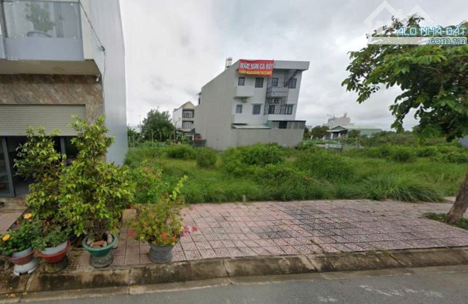 🚩 NGỘP NGÂN HÀNG – ĐẤT TRỤC CHÍNH TL25B – 175M² – GIÁ CHỈ 1 TỶ 925 NGAY CHỢ, SỔ CHÍNH CHỦ