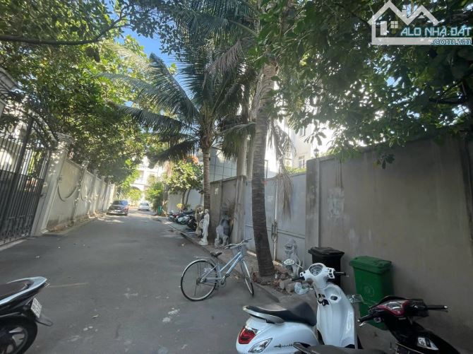 Đất đẹp khu compound Trần Não, P. An Khánh Q2, DT 13.2x27m, hướng ĐB, Giá 58 tỷ