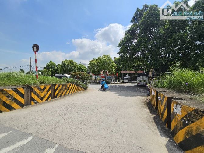 Hiếm!!! Bán nhanh lô đất Tình Quang, DT 70M X MT 4M, Ôtô vào đất, giá đầu tư