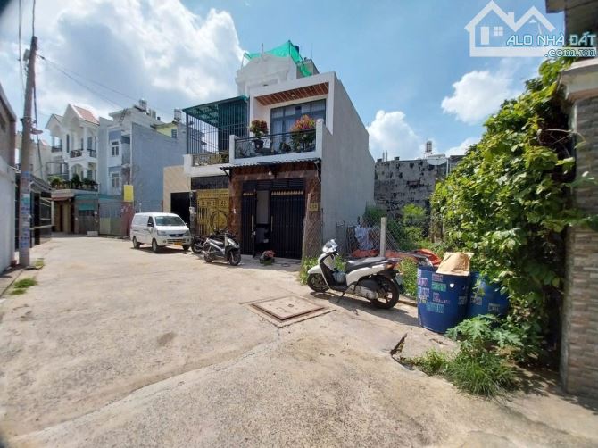 Bán lô đất 106m2 ngay hẻm 621 Nguyễn Ảnh Thủ, Hiệp Thành. Gần Hiệp Thành City. Giá rẻ