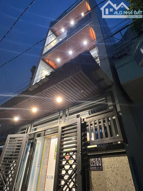 Bán Nhà Hẻm 1225// - PT Hiển - 3.8m x 10m - 36.4M2- 1 Trệt 2 Lầu - 4PN- F5 Q8