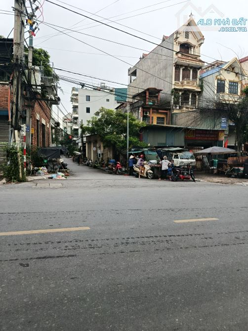Hiếm! Đất Yên Viên, 146m2, mặt tiền 4,8m, nở hậu, loanh quanh 40 triệu/m2