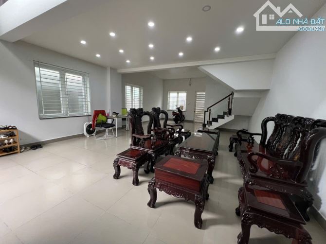 BIỆT THỰ NGAY KHU VIP PHÚ NHUẬN - ĐOÀN THỊ ĐIỂM - 100M2 - NGANG BỀ THẾ 6.2M - 4 TẦNG
