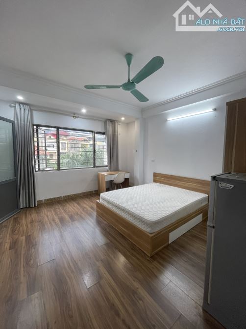CHO THUÊ CCMN SỐ 6 NGÕ 7 NGUYỄN THỊ ĐỊNH - CÁCH MẶT PHỐ 10M - ĐỦ ĐỒ
