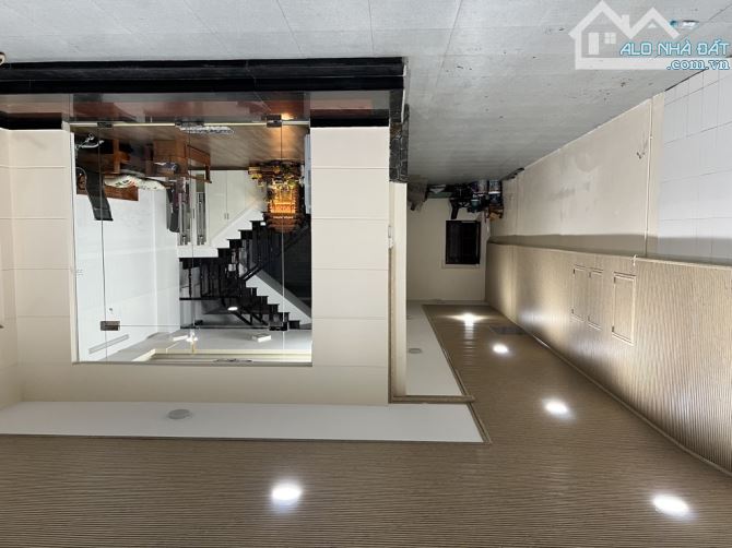 Hiếm _ BIỆT THỰ 2 TẦNG BÌNH THỌ THỦ ĐỨC _ DT: 191M2 NGANG 7,5M  SÁT MẶT TIỀN ĐẶNG VĂN BI
