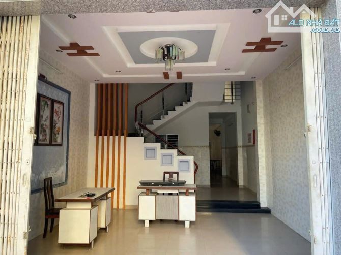 CHO THUÊ NHÀ 3 TẦNG MẶT TIỀN ĐƯỜNG : NGUYỄN XIỂN -  GẦN CROWNE PLAZZA HÒA HẢI