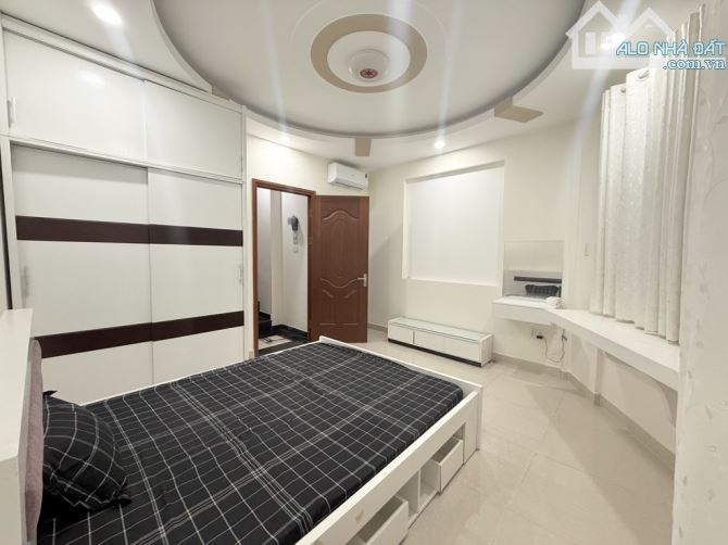 🌹🌹 HXH ĐOÀN THỊ ĐIỂM, PHÚ NHUẬN, VUÔNG A4, 30m2, 5 TẦNG, 4 PN. GIÁ: 7,7 TỶ🌹🌹
