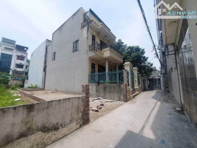 🌟 BÁN ĐẤT ĐÀM QUANG TRUNG THÔNG PHỐ TRẠM – LONG BIÊN _  ĐƯỜNG THÔNG _ DT 75M , GIÁ 8.8 TỶ