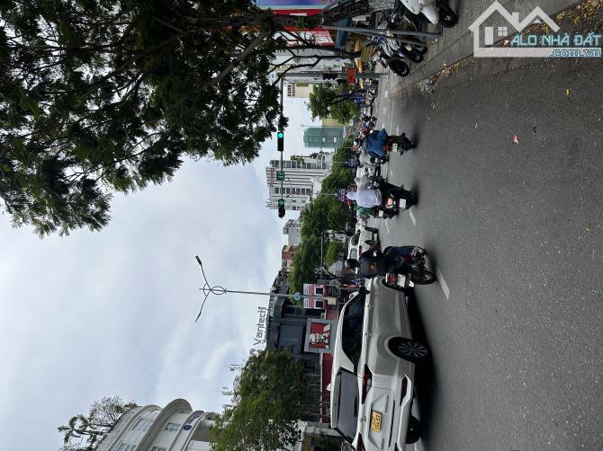Bán đất đường Nguyễn Hữu Thọ , hướng Đông , DT 155m2 ngang 5