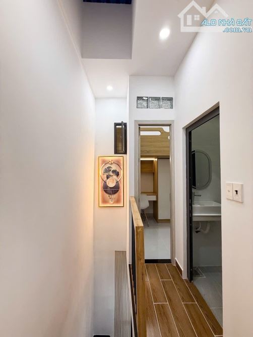 Bán nhà đẹp Q1 giá rẻ, Trần Hưng Đạo Full nội thất, DTSD 40m2, Sổ hồng riêng giá 4,65ty