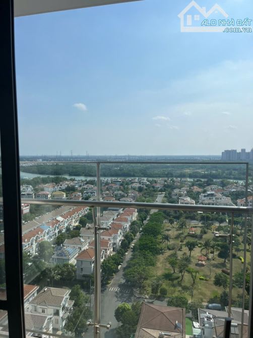 Bán chung cư PMH-Hưng Phúc 1, view siêu xịn, 3pn, đang có hđt dài hạn
