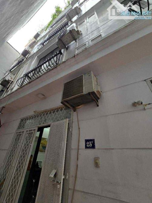 NHÀ ĐẸP PHÚC LỢI, Ở NGAY - LONG BIÊN 33.2M x 5T CHỈ 5.6 TỶ