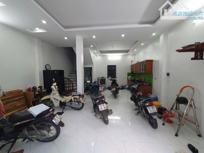 Nhà 48m2 ở Phú Lương, Hà Đông, gần trường ĐH Đại Nam,ĐH Điện Lực, 6PN rộng, ở sướng