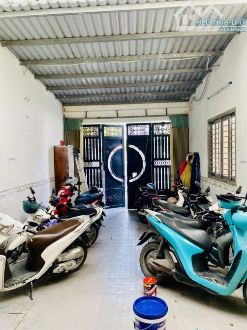 Bán Nhà 🏘 3T - Tân Chánh Hiệp - hẻm 8m - Quận 12.  🏘(4*26) vuông đẹp.  Khu dân trí An Ni