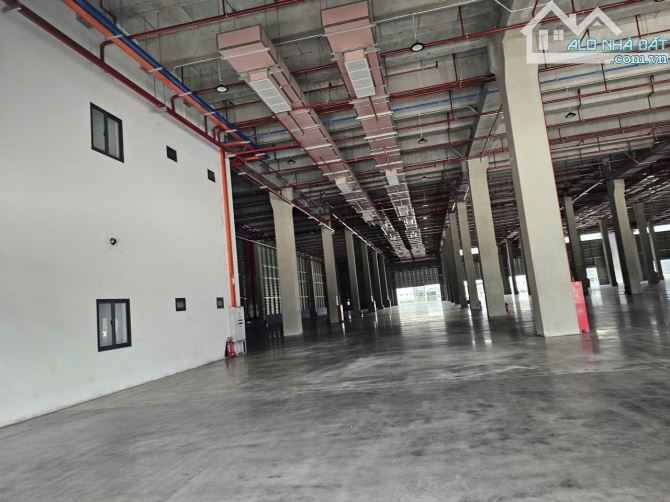 Cho thuê kho xưởng 10.000m2 – 17.000m² KCN Long Hậu, giá : 4.37 USD/m²