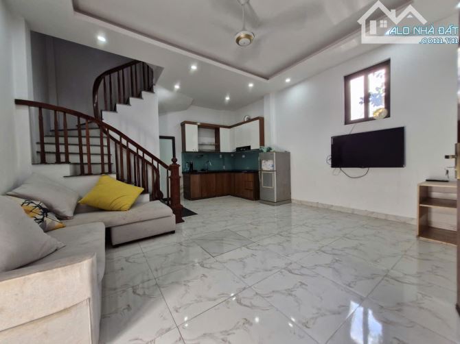 NHÀ ĐẸP KIM CHUNG – FULL NỘI THẤT – Ở NGAY  - GÍA HƠN 4 TỶ.