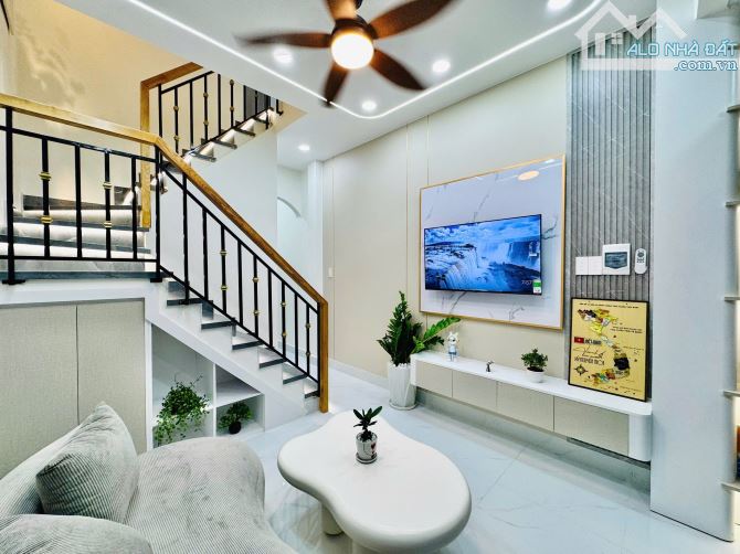 🏠NHÀ MỚI XÂY HẺM XE HƠI - 3 PHÒNG NGỦ - NGUYỄN THƯỢNG HIỀN P.5 - SỔ NỞ HẬU - NHỈNH 5 TỶ