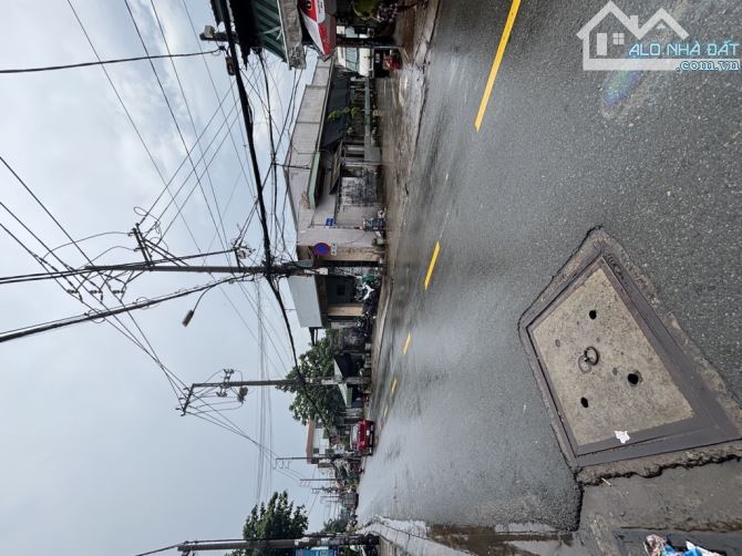 KHU PHÂN LÔ DÂN TRÍ– NHÀ 3 TẦNG BTCT –60M2–  HXH– NGAY MÃ LÒ- LÊ VĂN QUỚI–– HƠN 5TY 🔥