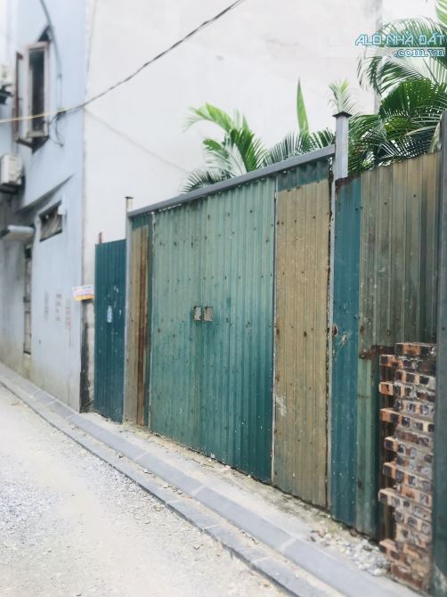 ĐẤT NỀN UY NỖ ĐÔNG ANH, THÔNG Ô TÔ TRÁNH VÀI BƯỚC RA BÌA LÀNG