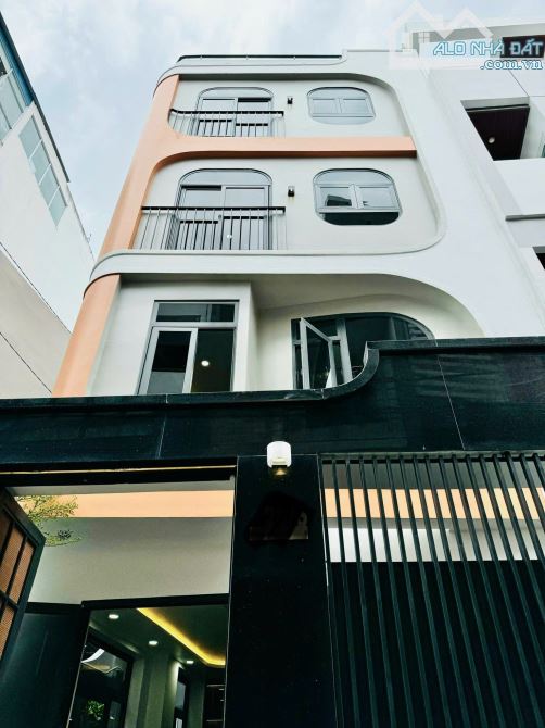 Ngang 6m góc 2 mặt hẻm Hồ Văn Huê. Giá chốt 6 tỷ 240, CN 60m2. Hẻm xe tải tránh 6m tới cửa