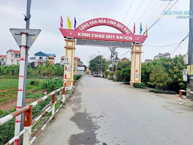 BÁN GẤP 52M² ĐẤT TẠI KIM SƠN –GIA LÂM, MT=HẬU 5M, Ô TÔ VÀO NHÀ, CỌC TRONG THÁNG NHỈNH 2 TỶ