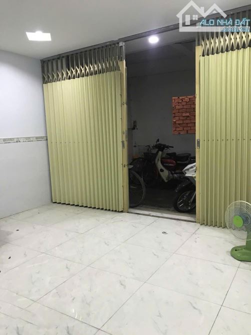 ⭐️⭐️ Tầng trệt Chung cư Nguyễn Bá Tòng 47m2, Vuông – Tân Bình