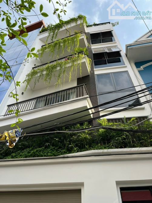 10CHDV Nguyễn Văn Trỗi Phường 1 Tân Bình ngang 7.5x14m giá chỉ 29.9 tỷ