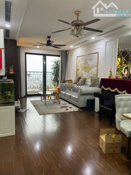 Bán gấp căn chung cư 85m2, 3PN, 2WC tại 197 Trần Phú, Hà Đông, 5.2 tỷ