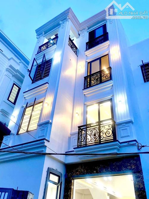 Căn Duy Nhất - Phố Trung Hành - 3,45 Tỷ - 4 Tầng lô góc