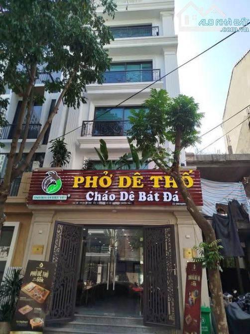 Cho thuê 2 tầng, 100m², MT 10m, view hồ Trung Kính –  Ngõ Trần Duy Hưng