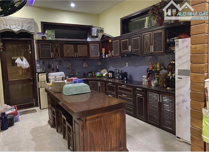 🏡 BÁN BIỆT THỰ PHÂN LÔ – DỰ ÁN ĐƯỜNG ĐÁ MỌC 5,Dt: 200m2,  GIÁ: 8Ty2