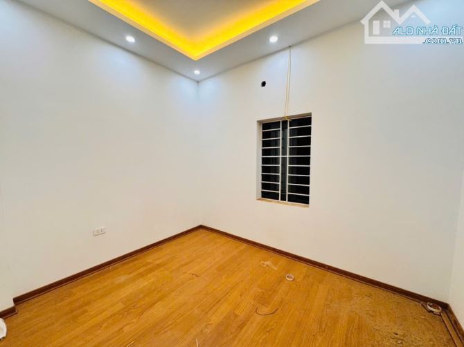 50M RA Ô TÔ TRÁNH, GẦN PHỐ, CHỢ, 5 TẦNG - 30M, 7 TỶ NHỈNH - NGHĨA ĐÔ