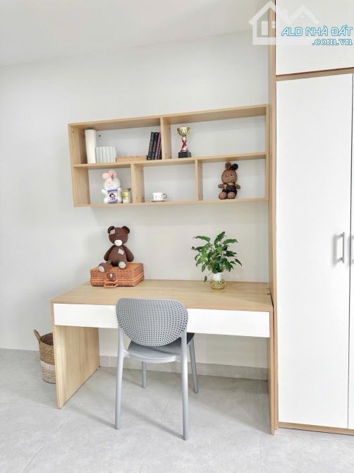 Bán Toà CCMN Láng- 70m2x6T- 20 Phòng Khép Kín- Thang Máy! Giá 18 Tỷ