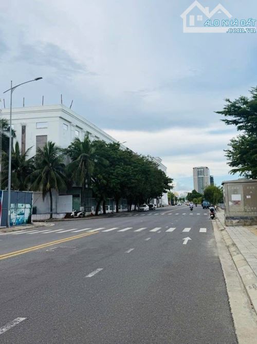 LÔ ĐẤT KHỦNG 1000M2 - VIEW SÔNG HÀN - SÁT TRỤC PHỐ ĐI BỘ - SIÊU ĐẦU TƯ