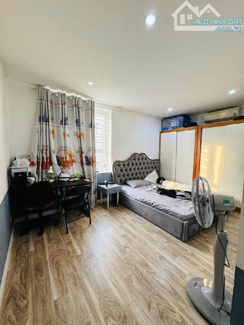 Căn chung cư Thanh Xuân giá hơn 60tr/m2 toạ lạc sát vành đai 3