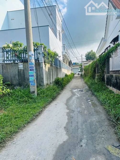 Bán nền đất vườn, xây trọ đầu tư giá rẻ 10x27 (270m2), đường thông cao 1ty450 đường Chợ Ch