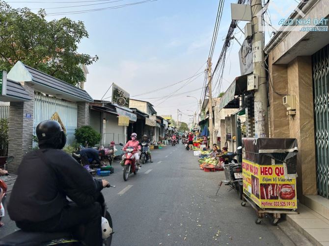 Bán nhà mặt tiền kinh doanh Nguyễn Văn Thạnh, Long Thạnh Mỹ Quận 9 DT 20 x 28.5 = 576m2