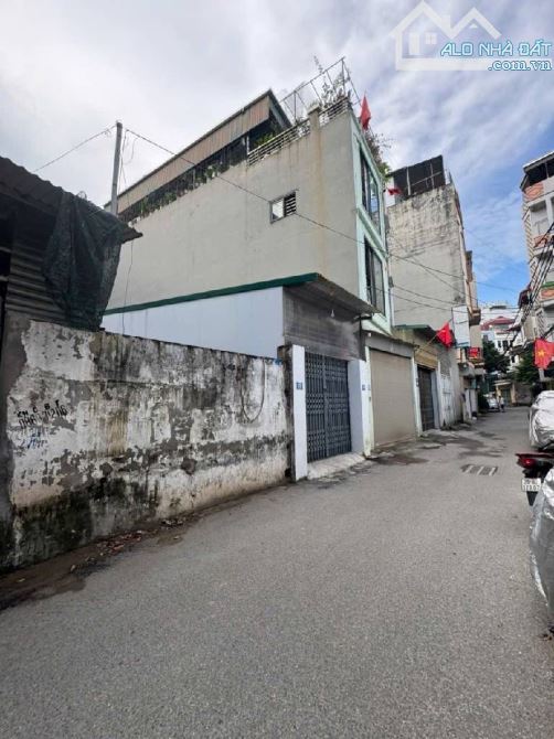 Đất Đại Mỗ - Ngõ Rộng To Như Mặt Phố - Ô Tô Tránh - 40M Ra Phố - Nở Hậu - 55m2 - Giá 10.2