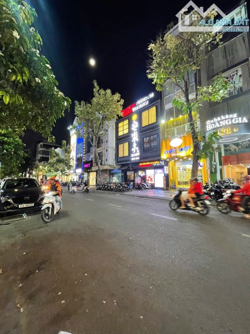 2m x 15m – Diện tích công nhận: 121.3m² MẶT TIỀN NB THÀNH THÁI – QUẬN 10, chỉ 32.5 tỷ.