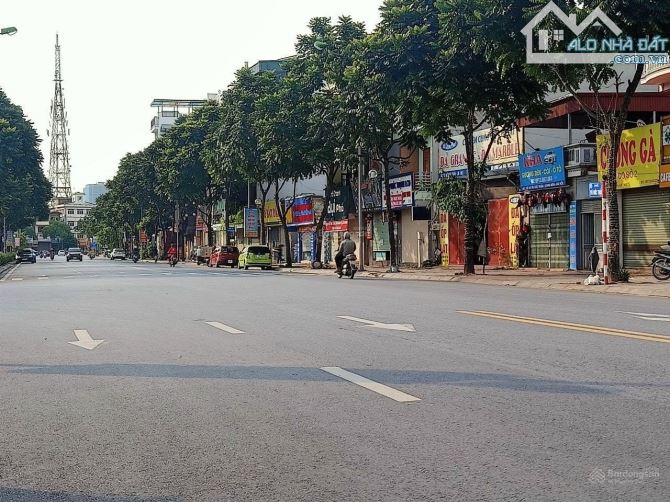 Hiếm!Bán nhanh 2 lô đất Việt Hưng, DT 65M2 x MT 6.5M, đường nhựa, gần phố, giá tốt đầu tư