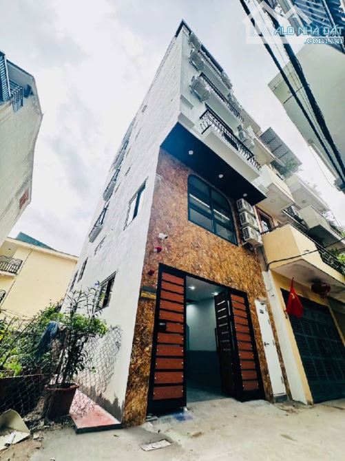Căn hộ dòng tiền60m², 6t TM, 11 Phòng, Ngõ ô tô tránh gần Đại học công Nghiệp