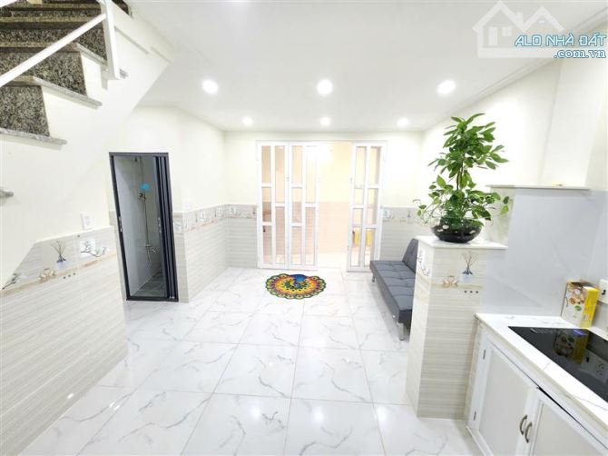 BÁN NHÀ GÒ VẤP 2 TẦNG - 4 × 7 HẺM 6M - QUANG TRUNG - nhỉnh 3 TỶ